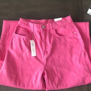 Size 31 women’s pink jeans